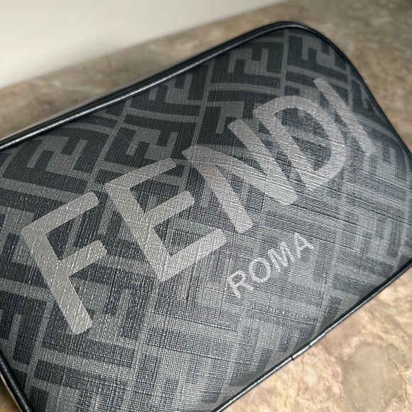 Fendi Logo camera case bag Zucca coated canvas Medium - Picture 5 of 10